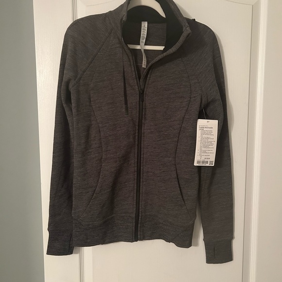 NWT lululemon huddle and hustle Gray Zip-Up jacket 4 - Picture 1 of 8